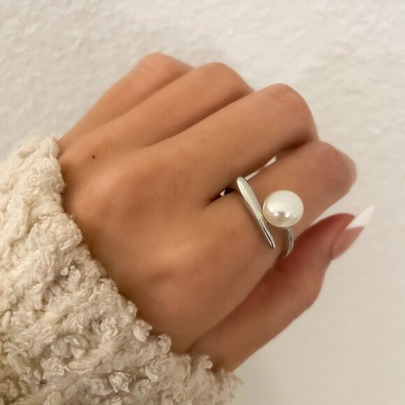 925 Sterling Silver Pearl Ring Bar Ring Minimalist Dainty Ring Pearl Accent Ring - Picture 3 of 8